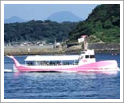 観光遊覧船「ジーラ」